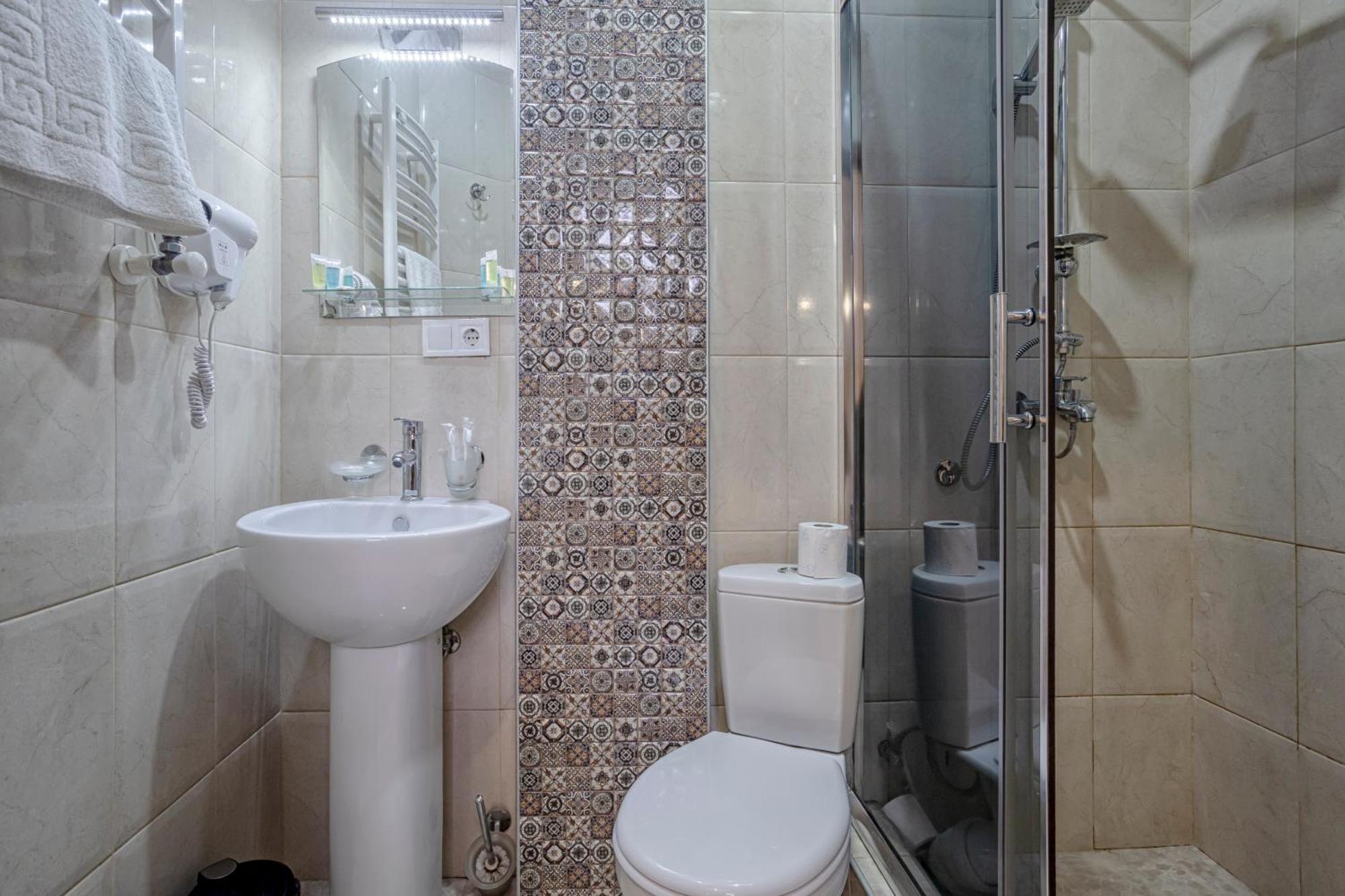 Hotel Middleton Tbilisi Eksteriør bilde
